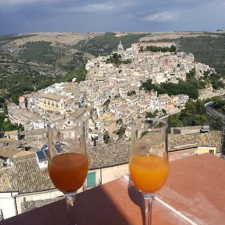 Bed and Breakfast Finestre su Ibla Ragusa Exterior foto