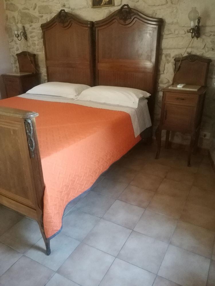 Bed and Breakfast Finestre su Ibla Ragusa Exterior foto