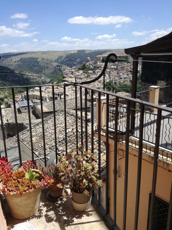 Bed and Breakfast Finestre su Ibla Ragusa Exterior foto