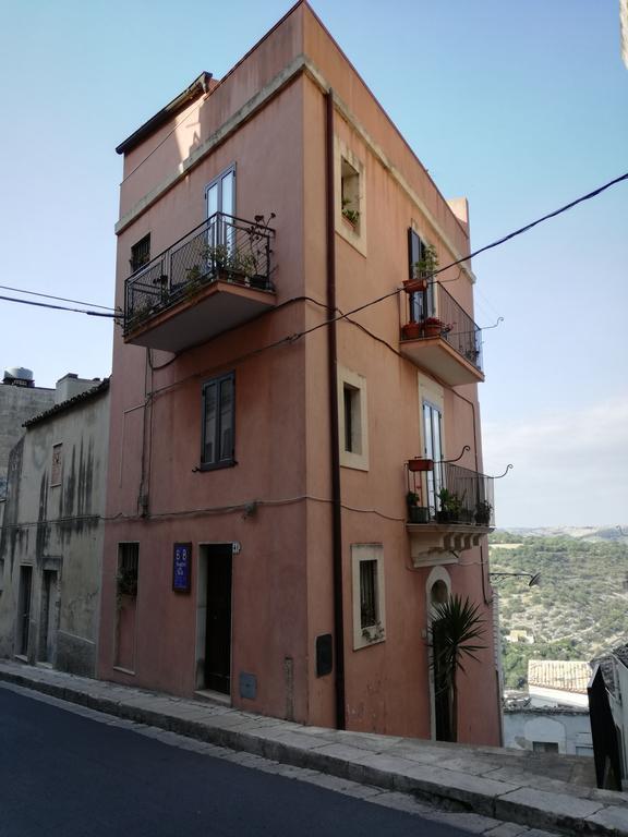 Bed and Breakfast Finestre su Ibla Ragusa Exterior foto